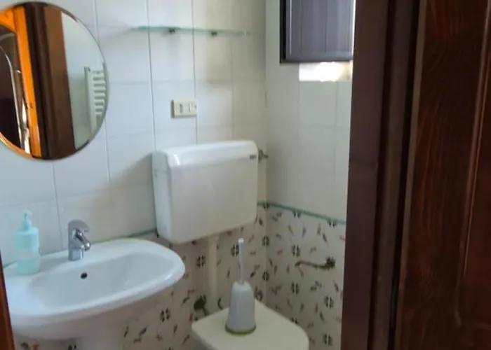 Abruzzo Favolosa Vista Monte Sirente Parco Sirente Velino Villa