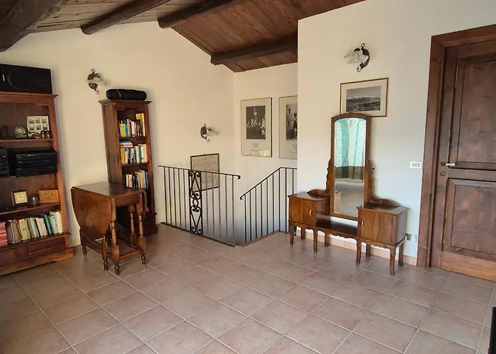 Villa Abruzzo Favolosa Vista Monte Sirente Parco Sirente Velino